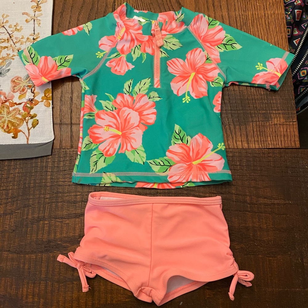 NWOT Baby Girl Carter’s Swimsuit/Rashguard Set